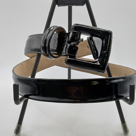 Talbots Women's Shiny Black Leather Belt - Picture 1 of 6